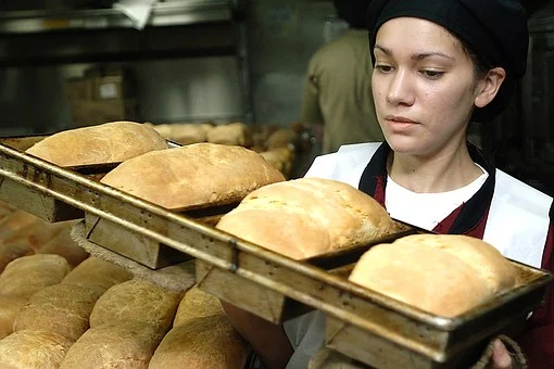 Looking For Bread Suppliers For Cafes? Here Are 3 Tips To Keep In Mind